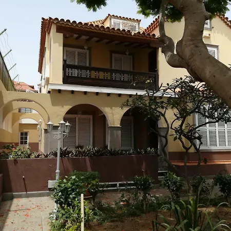 Ciudad Jardin Holiday home